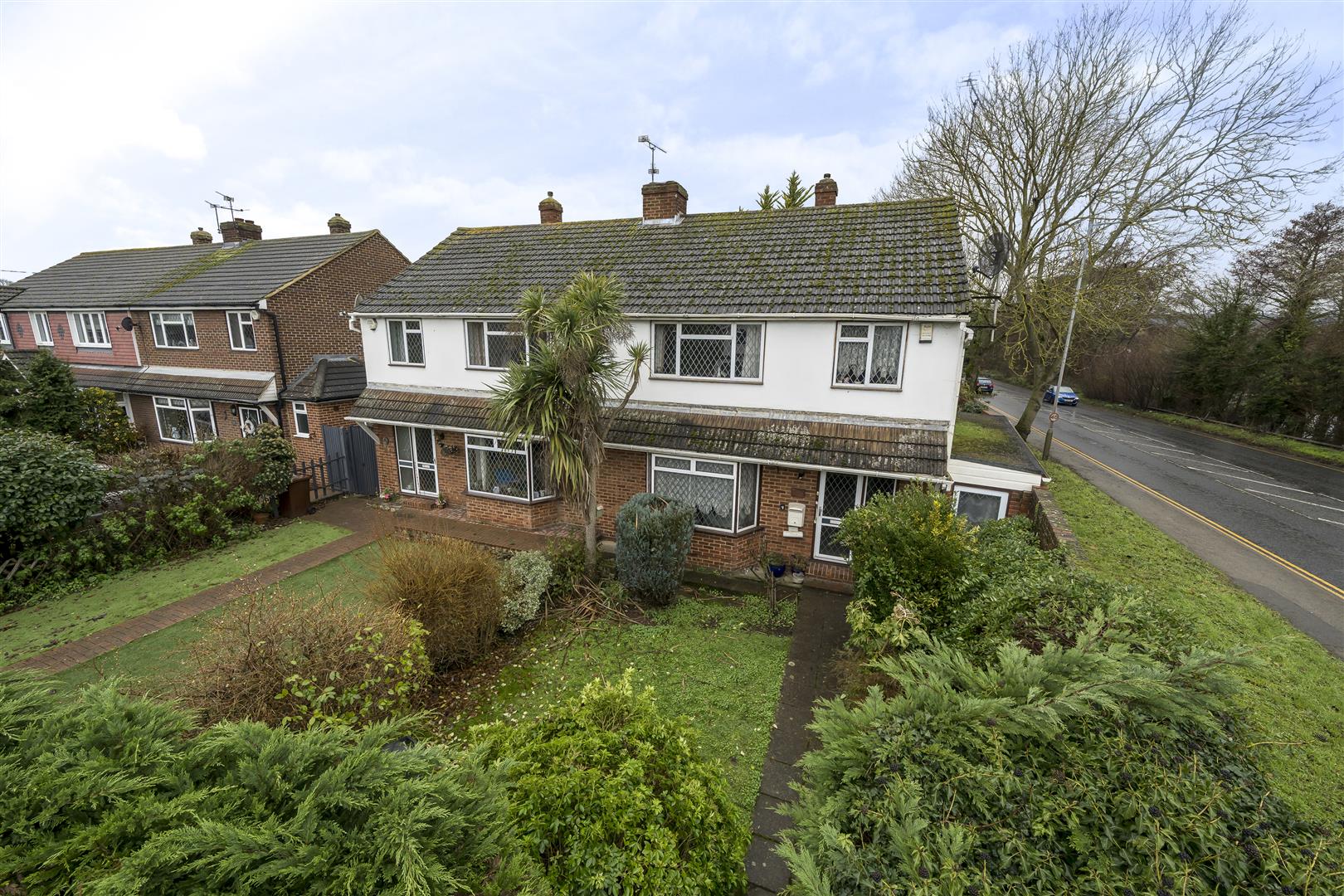 Lunsford Lane, Larkfield, Aylesford Simon Miller & Company